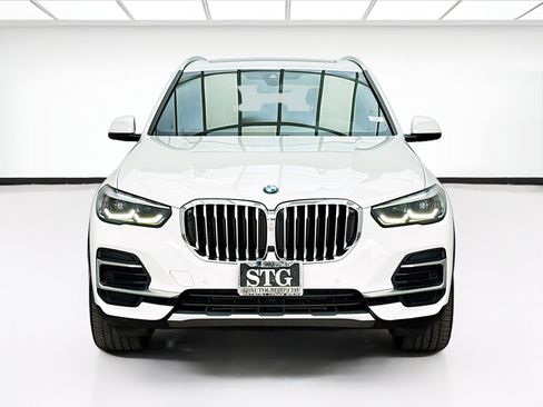 Used 2023 BMW X5 sDrive40i RWD image 2