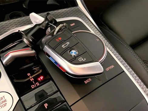 Certified 2023 BMW 330i Sedan w/ M Sport Package image 13