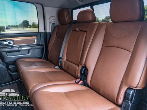 Used 2015 RAM 3500 Laramie Longhorn w/ Convenience Group AWD/4WD image 30