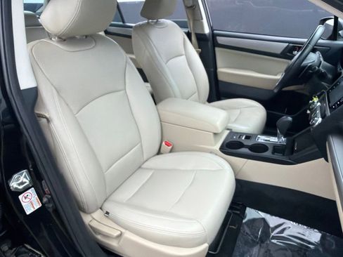 Used 2015 Subaru Legacy 2.5i Premium w/ Moonroof Package AWD/4WD image 29