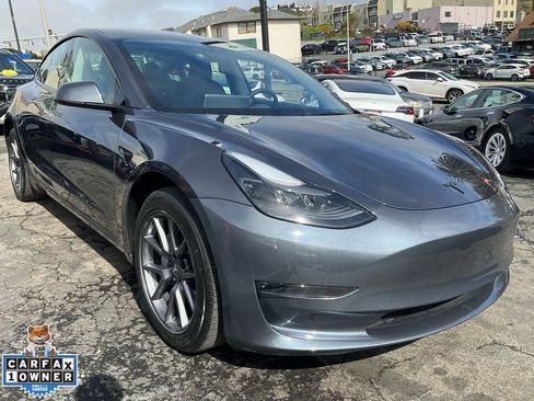 Used 2023 Tesla Model 3 Standard Range image 71