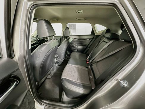Used 2025 Kia Seltos S FWD image 27