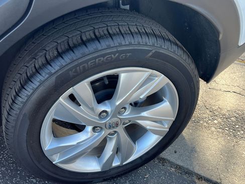 Used 2025 Buick Encore GX Preferred image 30