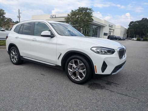 Used 2024 BMW X3 sDrive30i w/ Premium Package RWD image 2