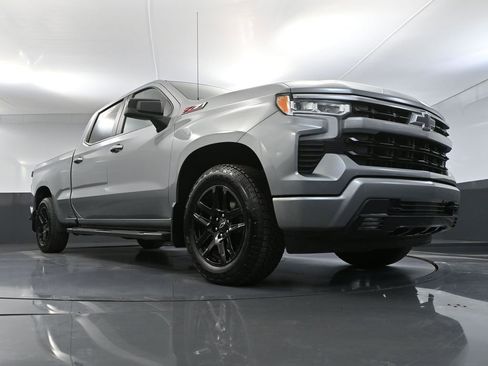 Used 2024 Chevrolet Silverado 1500 RST w/ Z71 Off-Road Package image 57