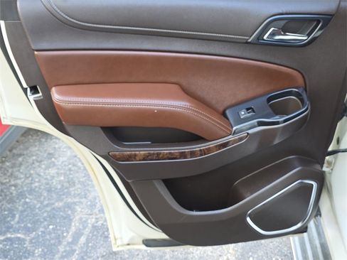 Used 2015 Chevrolet Tahoe LTZ image 37