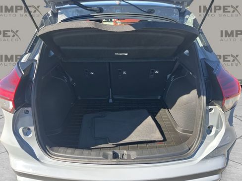 Used 2021 Nissan Kicks SR w/ SR Premium Package image 26