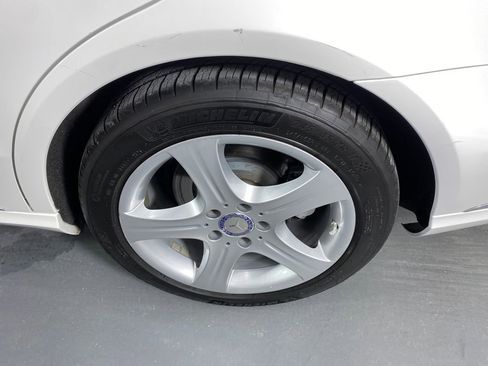 Used 2015 Mercedes-Benz E 350 Sedan image 28