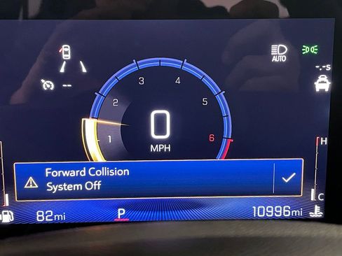 Used 2024 Chevrolet TrailBlazer LS image 27