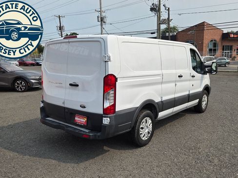 Used 2017 Ford Transit 250 130 Low Roof w/ Premium Package RWD image 12