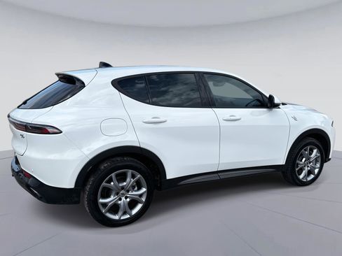 Used 2024 Dodge Hornet R/T image 4