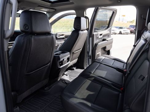 Used 2024 GMC Sierra 1500 Elevation w/ Elevation Premium Package AWD/4WD image 20