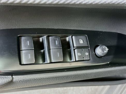 Used 2025 Toyota Camry SE w/ Multimedia Upgrade Package FWD image 18