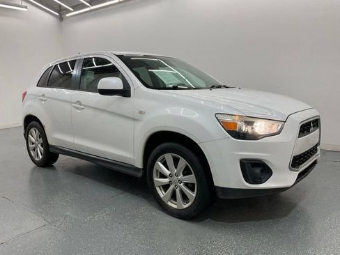 Used 2015 Mitsubishi Outlander Sport ES AWD/4WD image 8