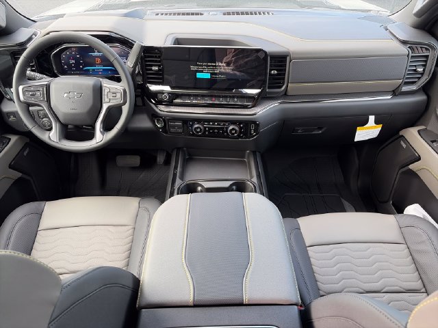 New 2026 Chevrolet Silverado 2500 ZR2 w/ LPO, Dark Essentials Package AWD/4WD image 10
