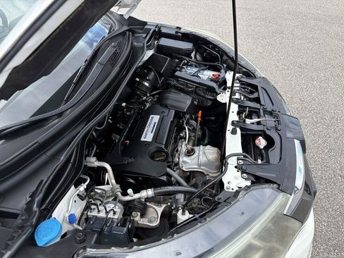 Used 2015 Honda CR-V Touring image 9