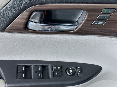 Used 2017 Honda Accord EX-L image 28