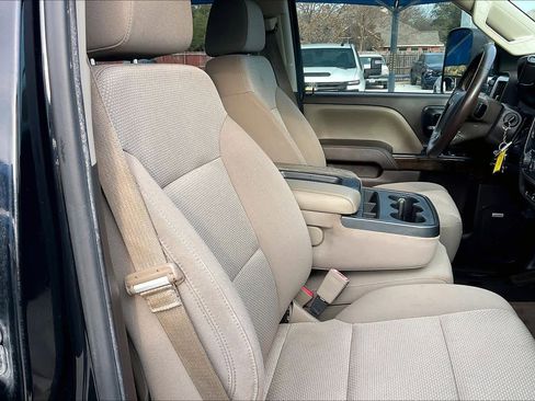 Used 2015 Chevrolet Silverado 2500 LT w/ LT Convenience Package image 8