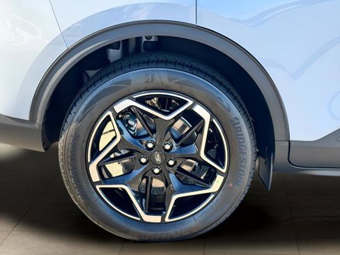 New 2026 Ford Escape Platinum w/ Premium Technology Package image 43