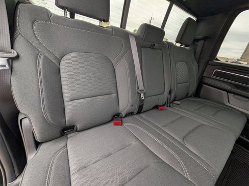 New 2026 RAM 1500 4x4 Crew Cab image 28