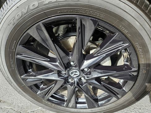 Certified 2025 MAZDA CX-5 Carbon Edition image 4