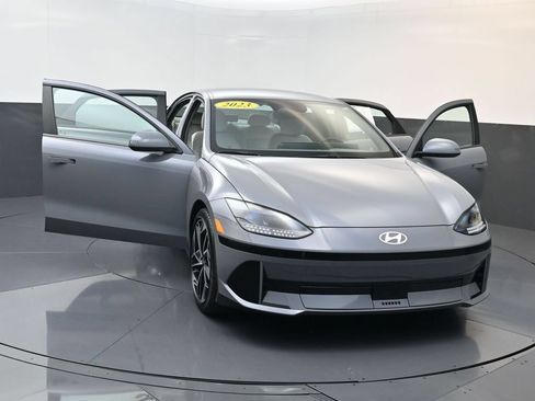 Used 2023 Hyundai Ioniq 6 Limited RWD image 32