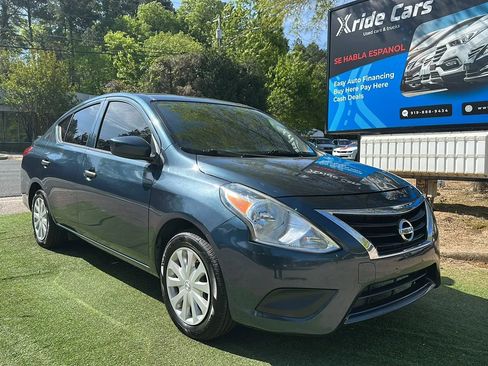 Used 2017 Nissan Versa S Plus image 1