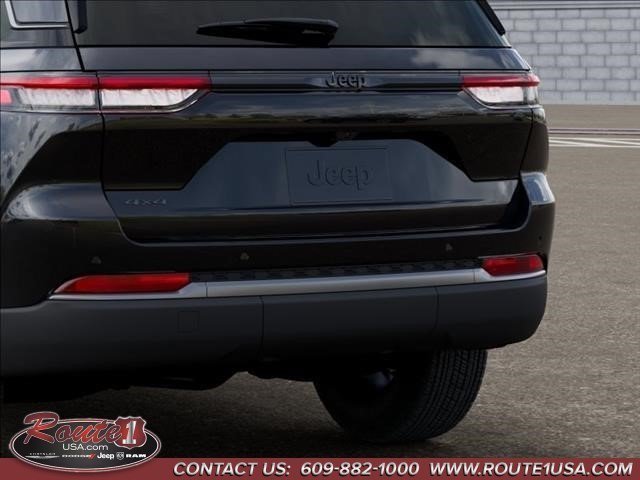 New 2026 Jeep Grand Cherokee Altitude AWD/4WD image 14