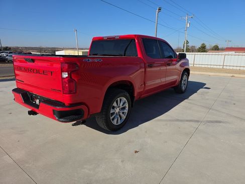 Used 2022 Chevrolet Silverado 1500 Custom w/ LPO, Dark Essentials Package AWD/4WD image 6