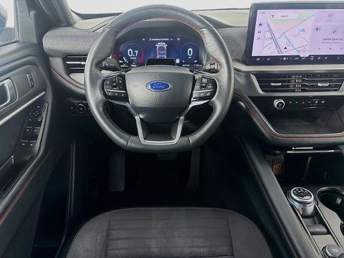 Certified 2025 Ford Explorer ST-Line w/ ST-Line Street Pack AWD/4WD image 22