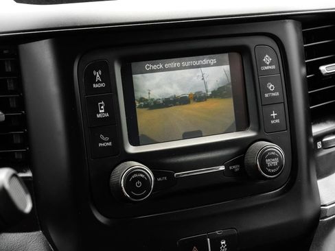 Used 2022 RAM 3500 Tradesman w/ Chrome Appearance Group AWD/4WD image 26