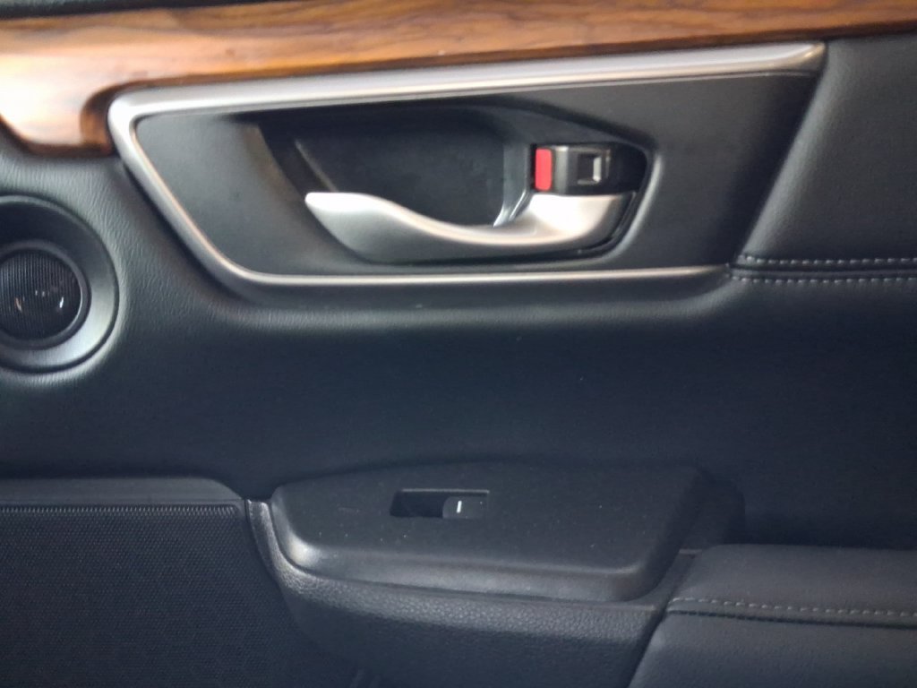 Used 2021 Honda CR-V Touring image 25
