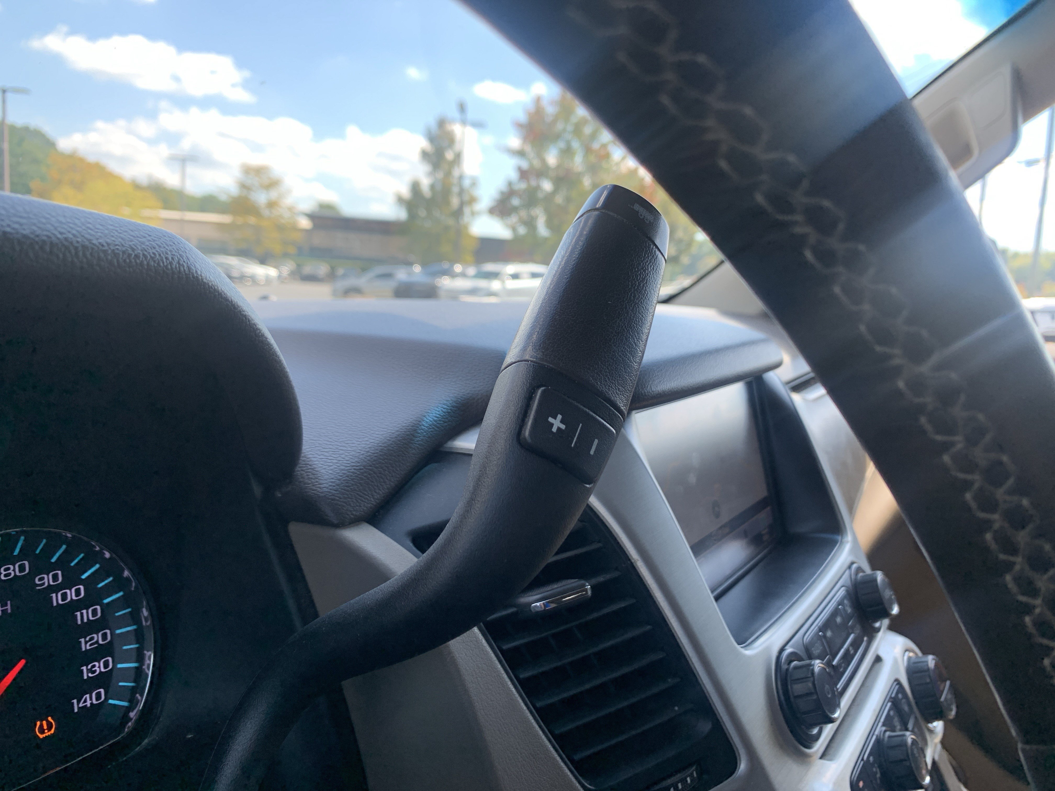 Used 2019 GMC Yukon XL SLT w/ Open Road Package AWD/4WD image 26