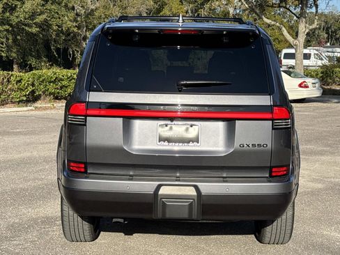 Certified 2024 Lexus GX 550 image 4