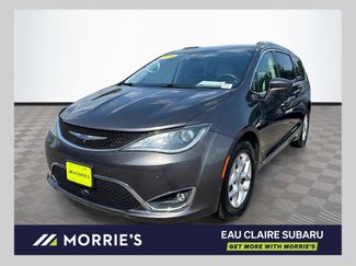 Used 2020 Chrysler Pacifica Touring-L Plus w/ Tire & Wheel Group FWD video 1