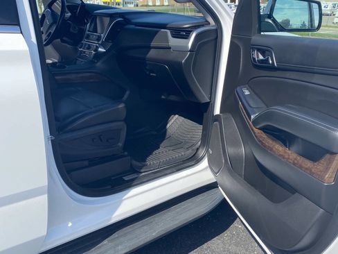 Used 2018 Chevrolet Tahoe LT image 9