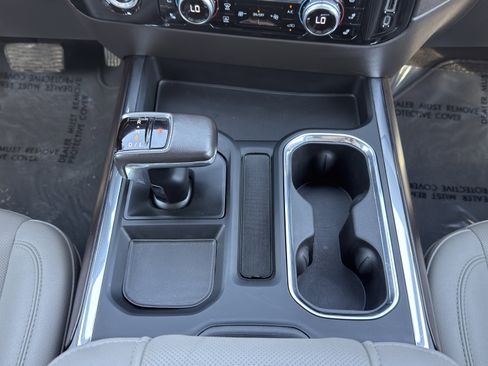 Used 2022 GMC Sierra 1500 SLT w/ SLT Convenience Package image 37