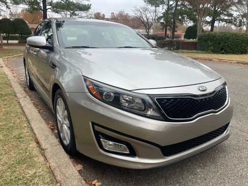 Used 2015 Kia Optima LX image 7
