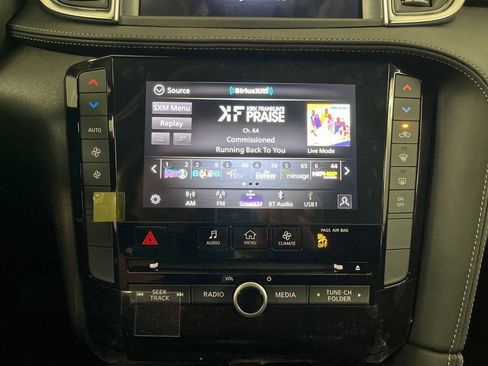 New 2025 INFINITI QX50 Pure image 17