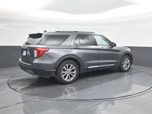 Used 2021 Ford Explorer Limited w/ Equipment Group 301A RWD image 15