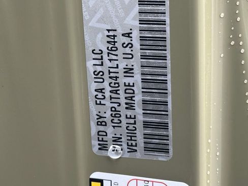 New 2026 Jeep Gladiator Willys image 31