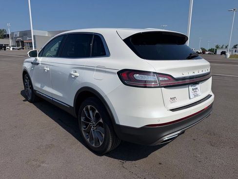 Used 2023 Lincoln Nautilus Reserve AWD/4WD image 7