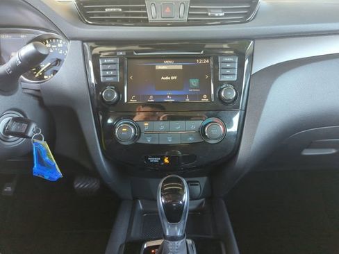 Used 2020 Nissan Rogue Sport S w/ Appearance Package image 23