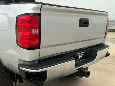 Used 2016 Chevrolet Silverado 2500 W/T w/ WT Convenience Package image 11