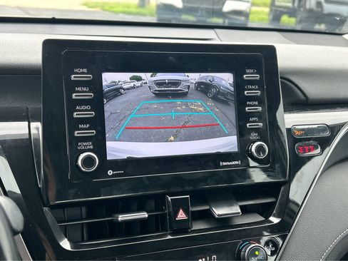 Used 2023 Toyota Camry SE image 22