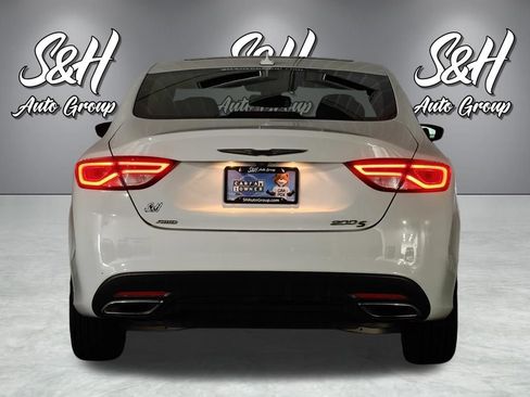 Used 2015 Chrysler 200 S w/ Navigation & Sound Group I AWD/4WD image 22
