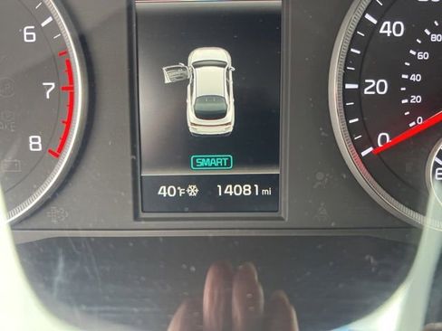 Used 2023 Kia K5 EX image 13
