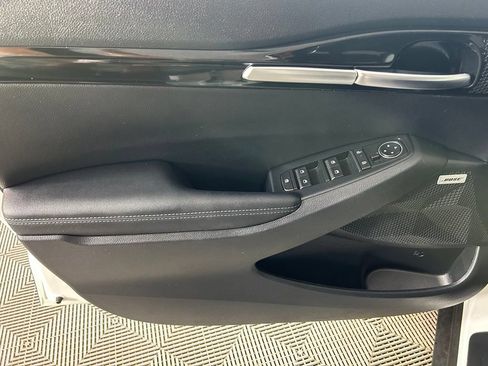 Used 2024 Kia Seltos SX AWD/4WD image 9