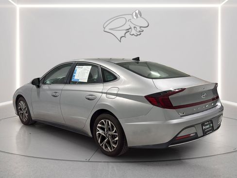 Used 2023 Hyundai Sonata SEL FWD image 4