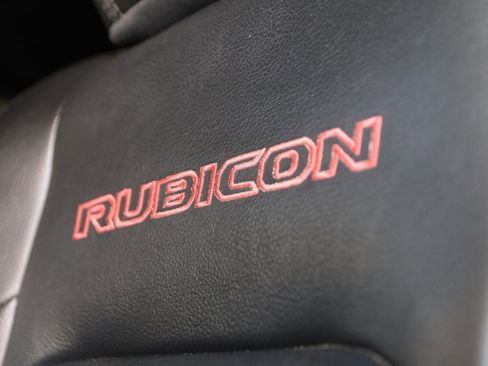 Used 2020 Jeep Gladiator Rubicon AWD/4WD image 29